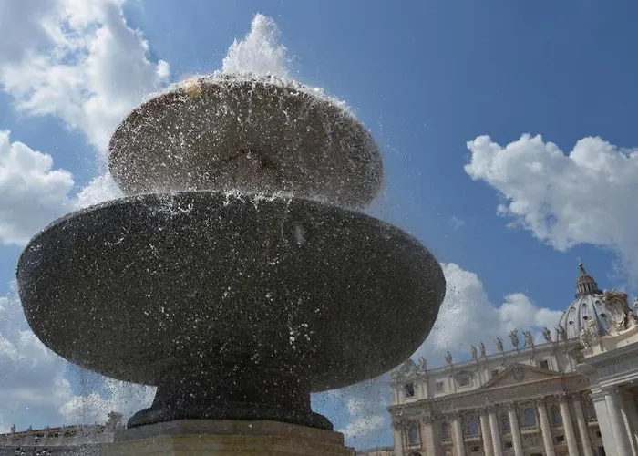 Deluxe Vatican